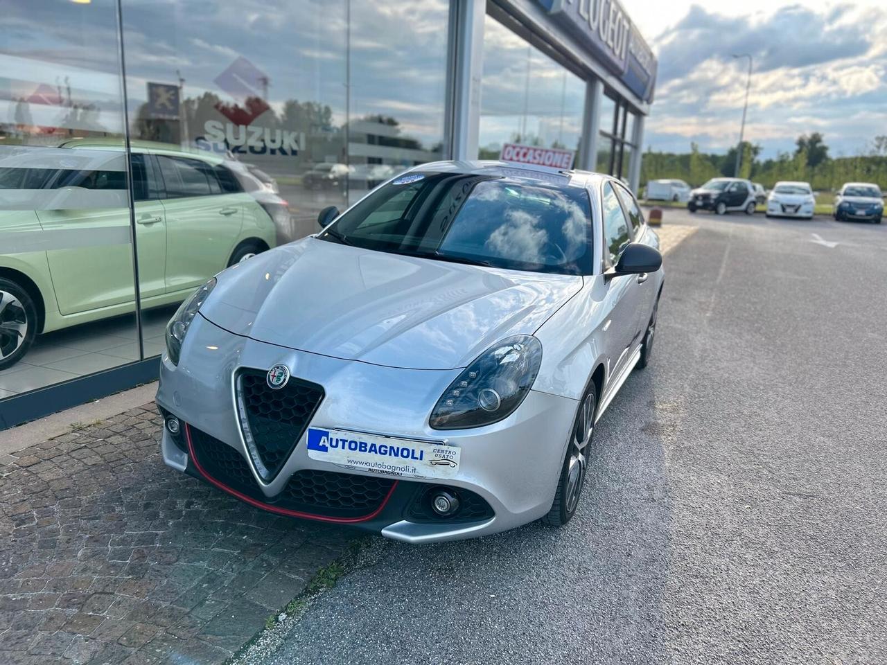 Alfa Romeo Giulietta SPORT 1.4 Turbo 6mt PACK CARBON VELOCE