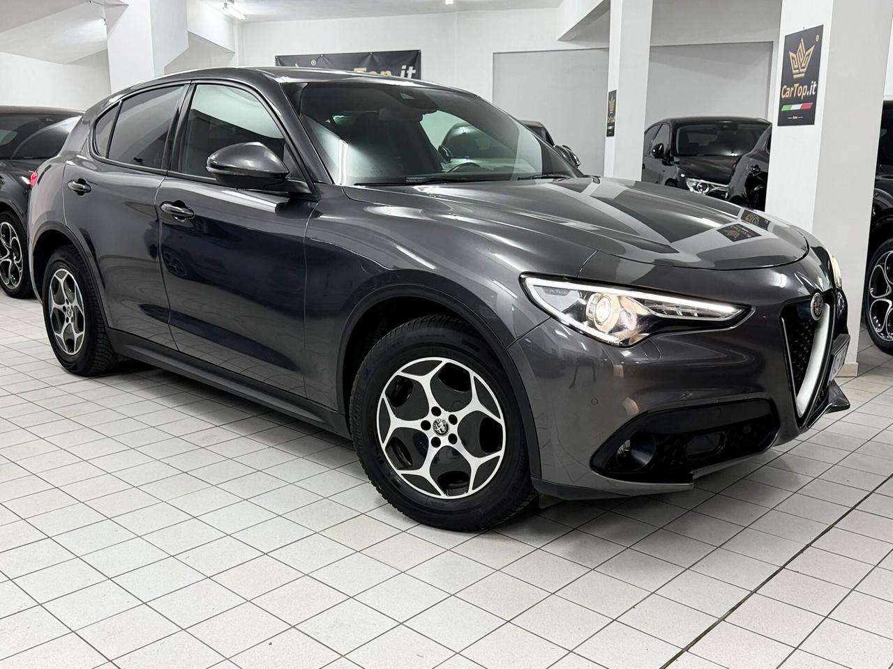 Alfa Romeo Stelvio 2.2 TD 160 CV SUPER BUSINESS RETROCAMERA TAGLIANDI CERTIFICATI