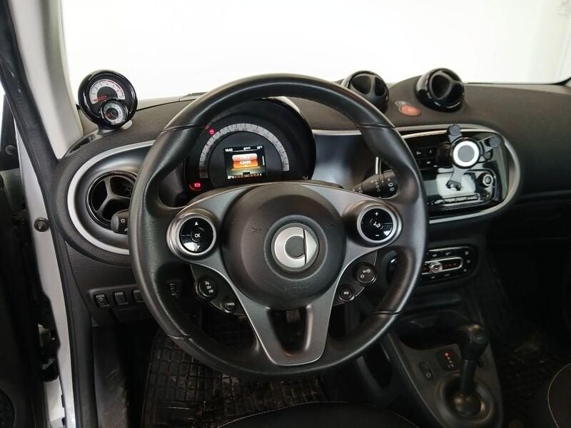 smart fortwo III 2015 1.0 Passion 71cv twinamic my18