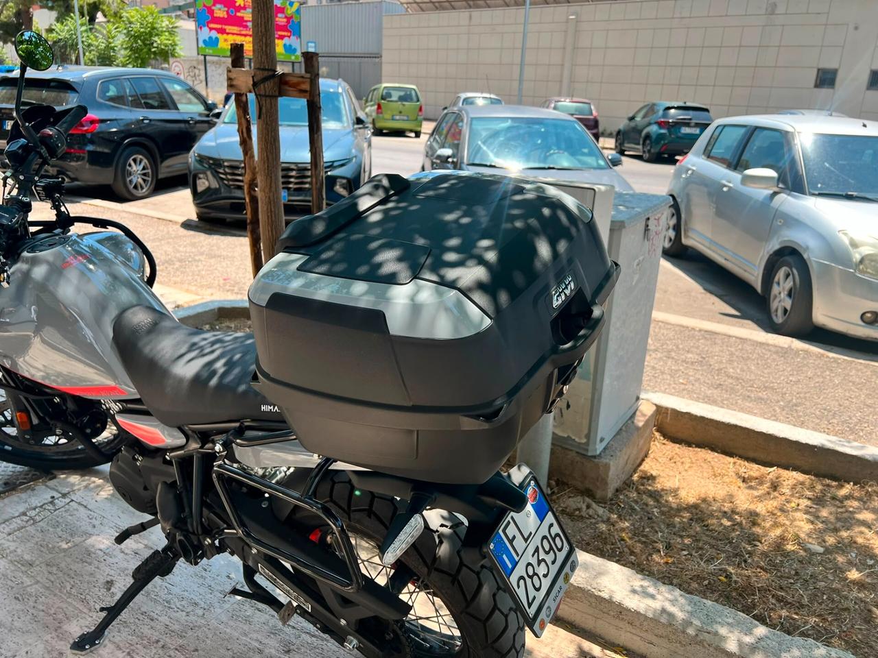 Royal Enfield Himalayan 450 SUPER