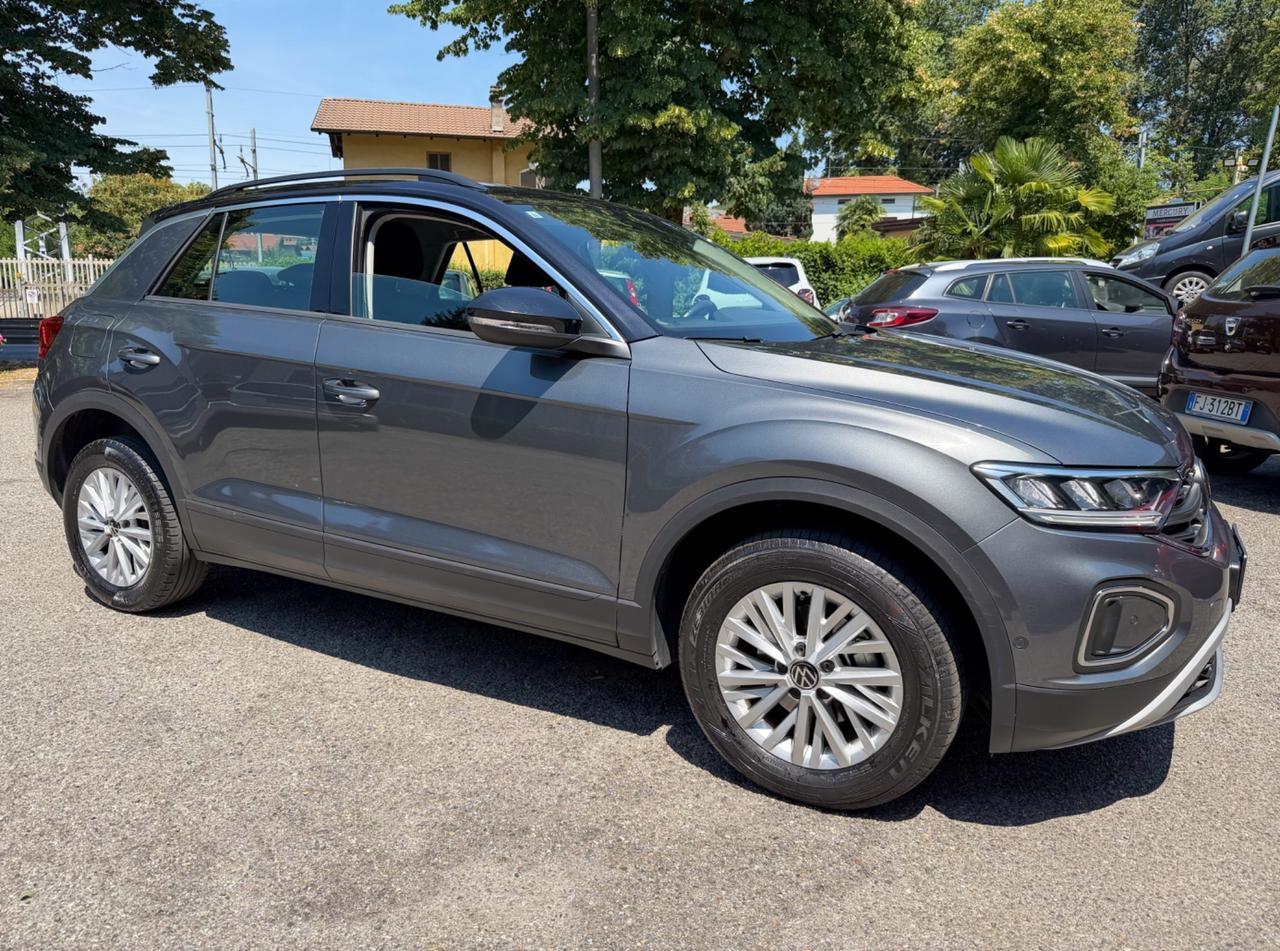Volkswagen T-Roc 1.0 TSI 110 CV