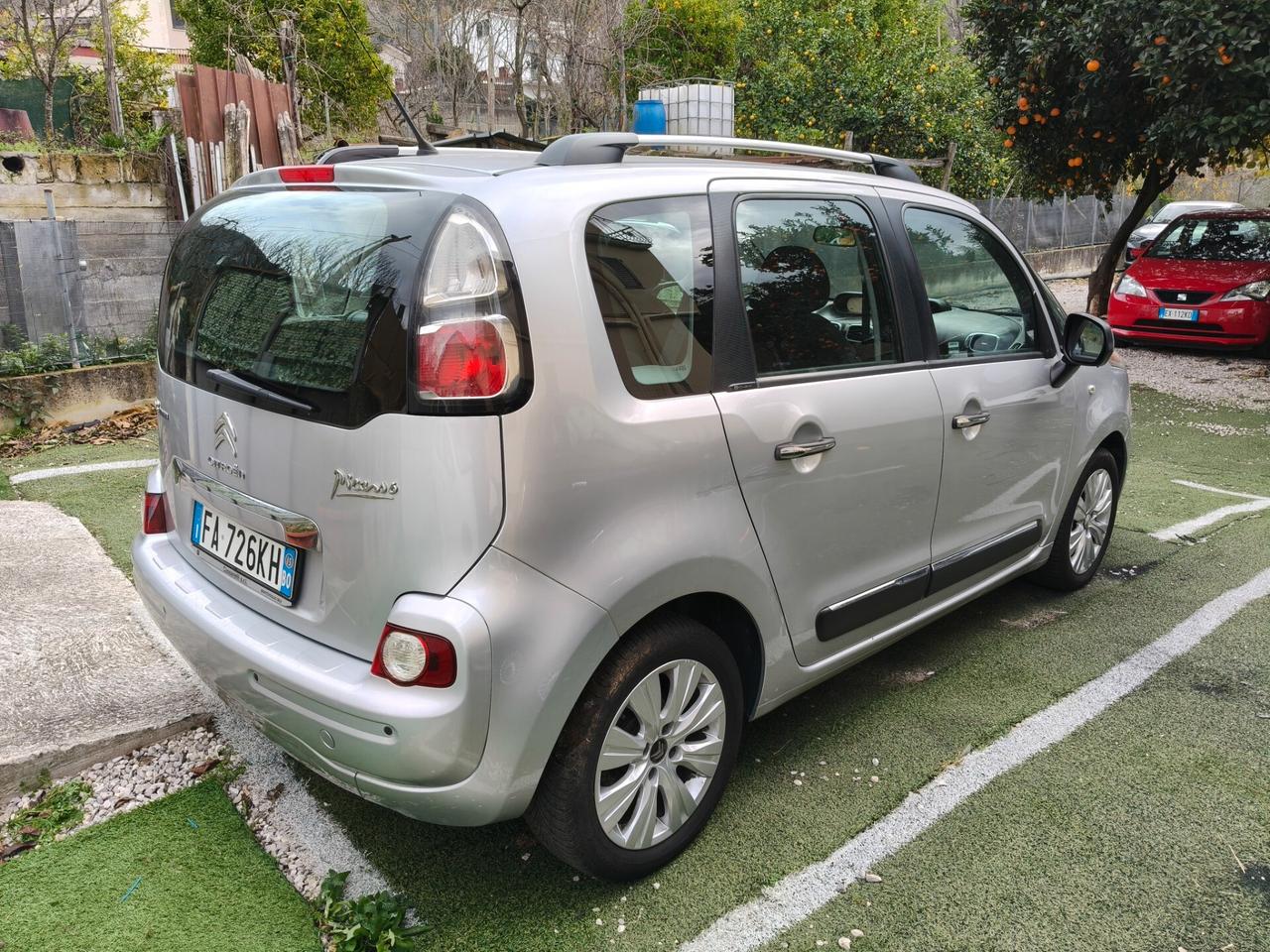 Citroen C3 Picasso 1,6 HDI 100CV ESXLUSIVE FINE 2015