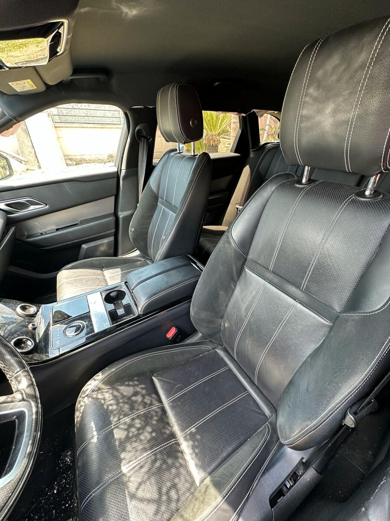 Land Rover Range Velar 2.0D 180 R-Dynamic SINISTRATO