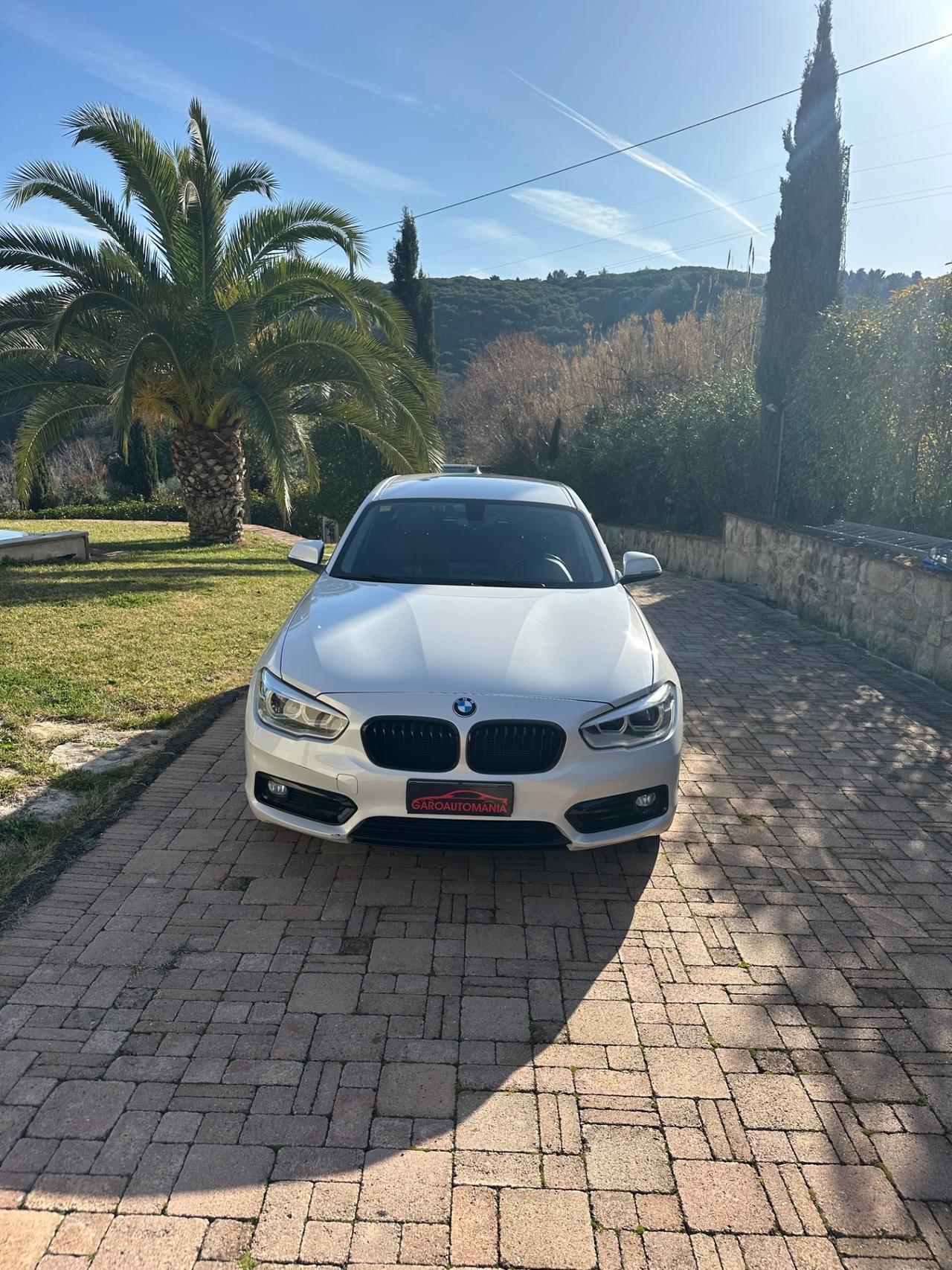Bmw 116 116d 5p. Urban