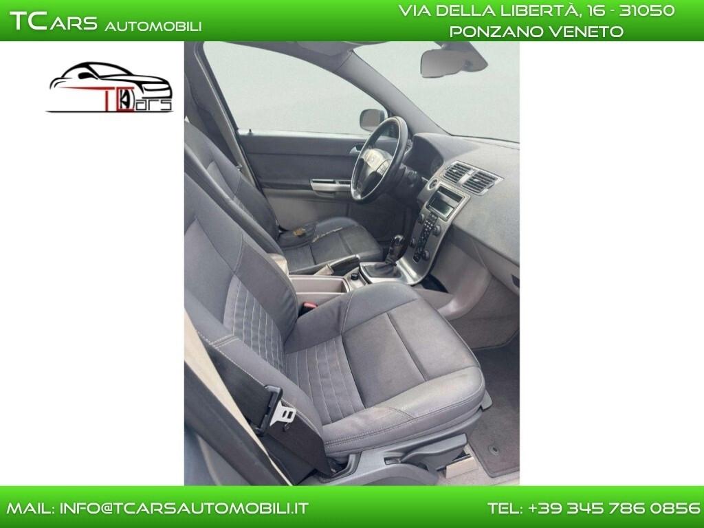 VOLVO V50 - PASSAGGIO DI PROPRIETÀ INCLUSO