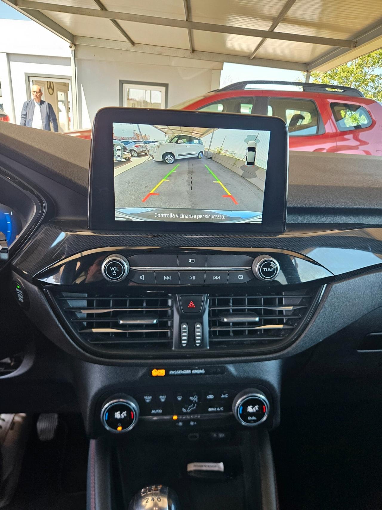 Ford Kuga 2.0 EcoBlue Hybrid 150 CV 2WD ST-Line