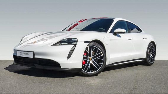 PORSCHE Taycan 4S