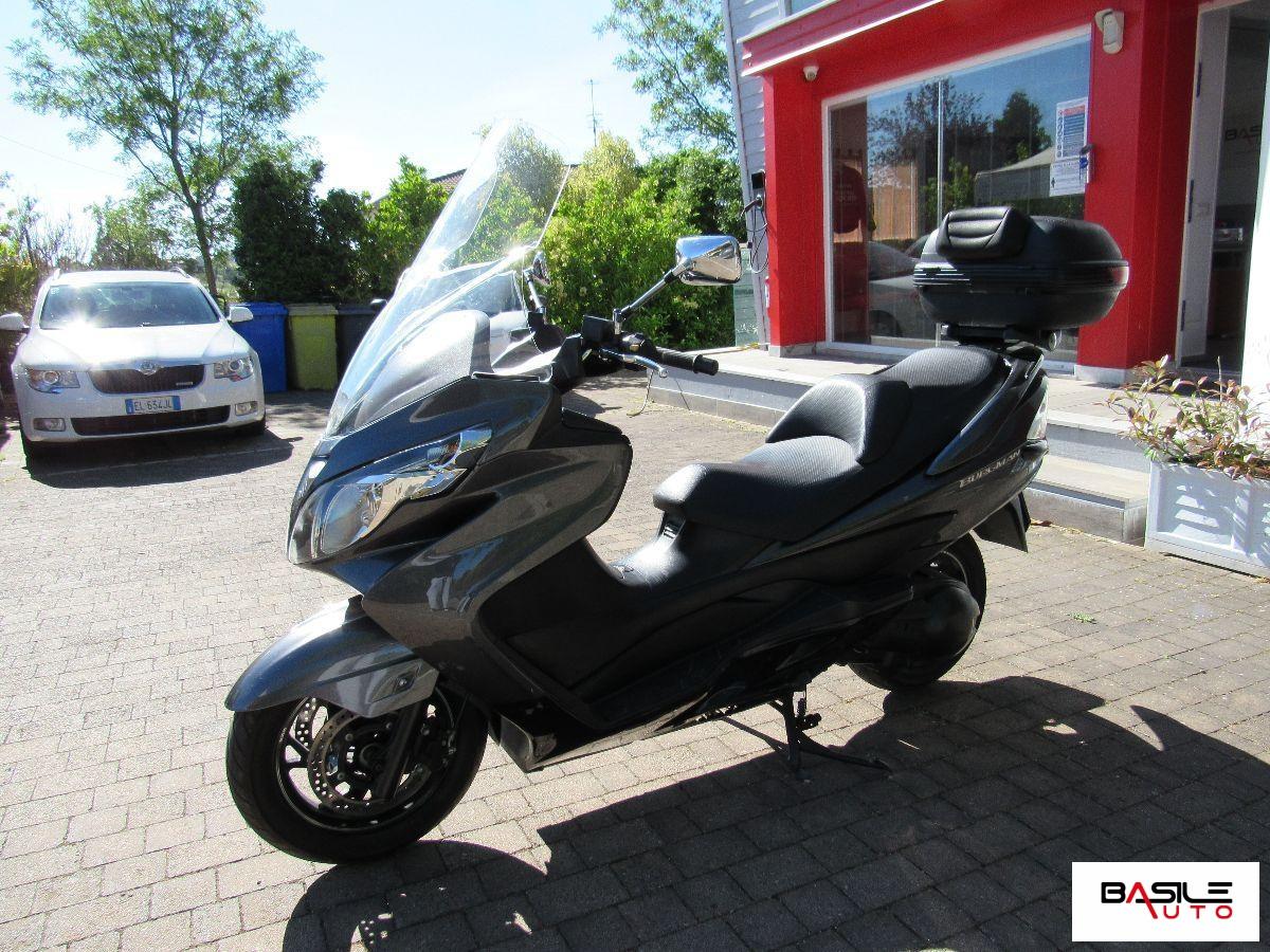 Suzuki - Burgman AN 400