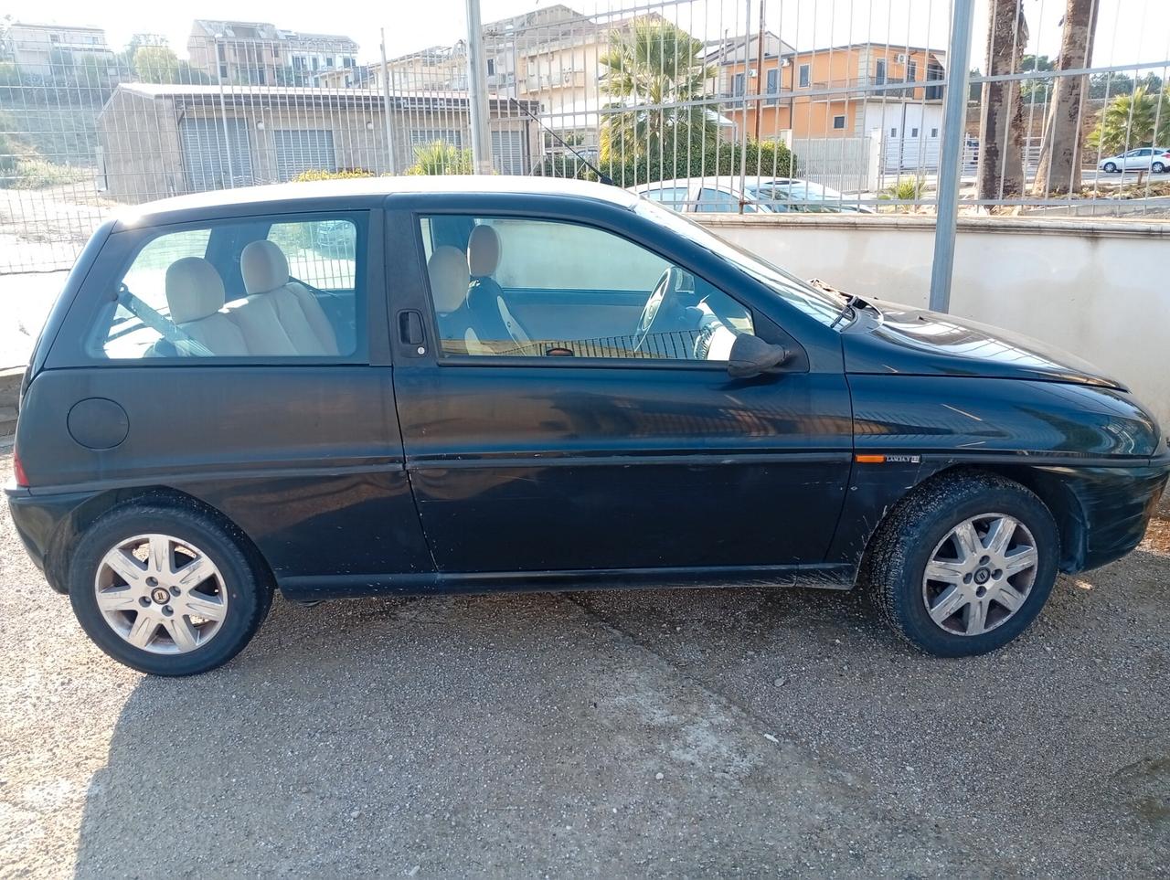 Lancia Ypsilon 1.2 Oro