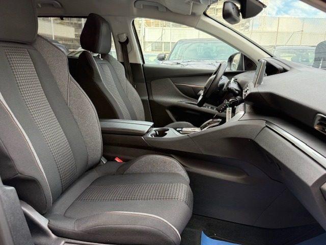 PEUGEOT 5008 BlueHDi 130 S&S EAT8 Allure