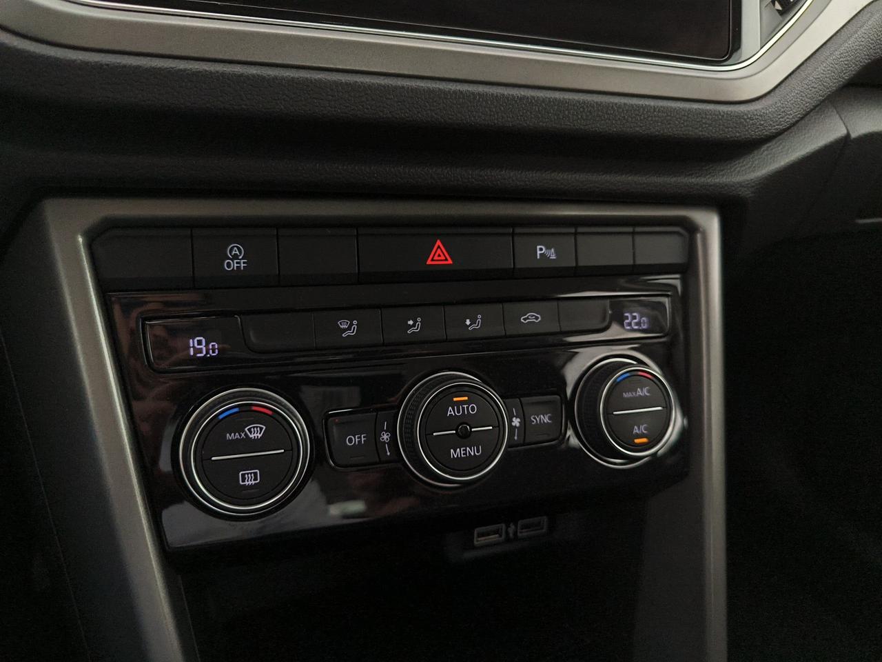 Volkswagen T-Roc 1.6 tdi business
