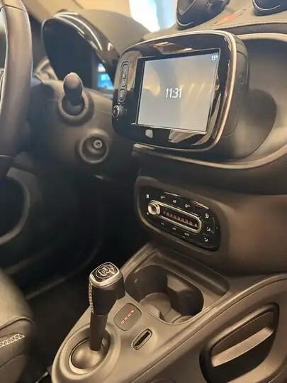 smart forTwo BRABUS eQ 41KW MAX RANGE 159KM FULLOPTI GARANZIA