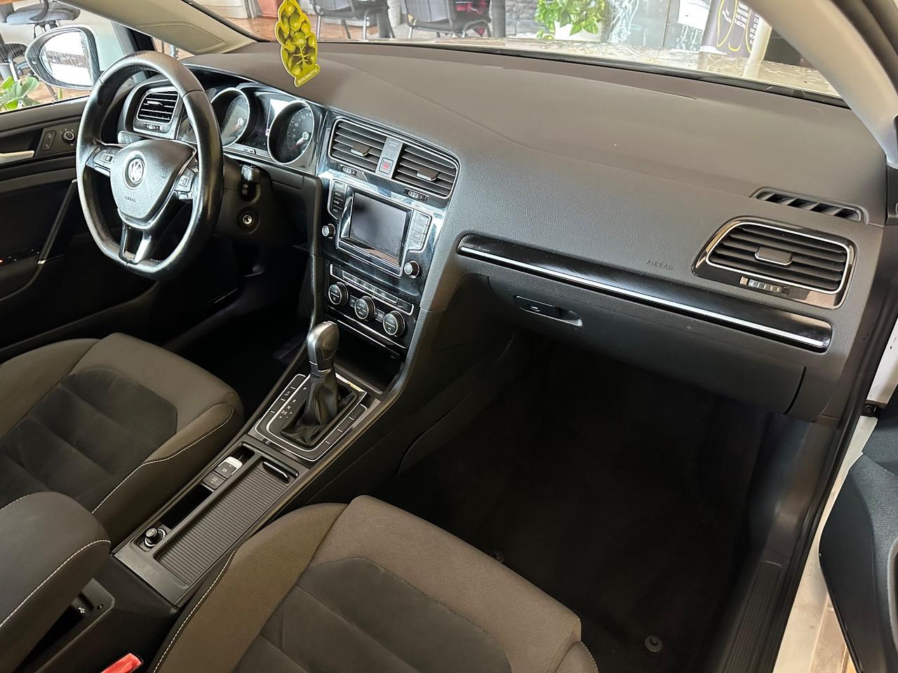 Volkswagen Golf 1.6 TDI DSG 5p. Highline cinghia fatta