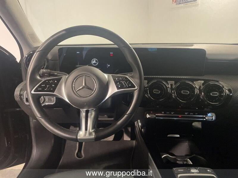 Mercedes-Benz Classe A - W177 2023 A 180 d Advanced auto