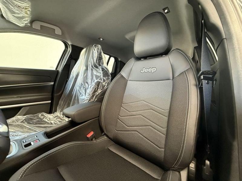 Jeep Avenger 1.2 Turbo 110 CV MHEV Summit