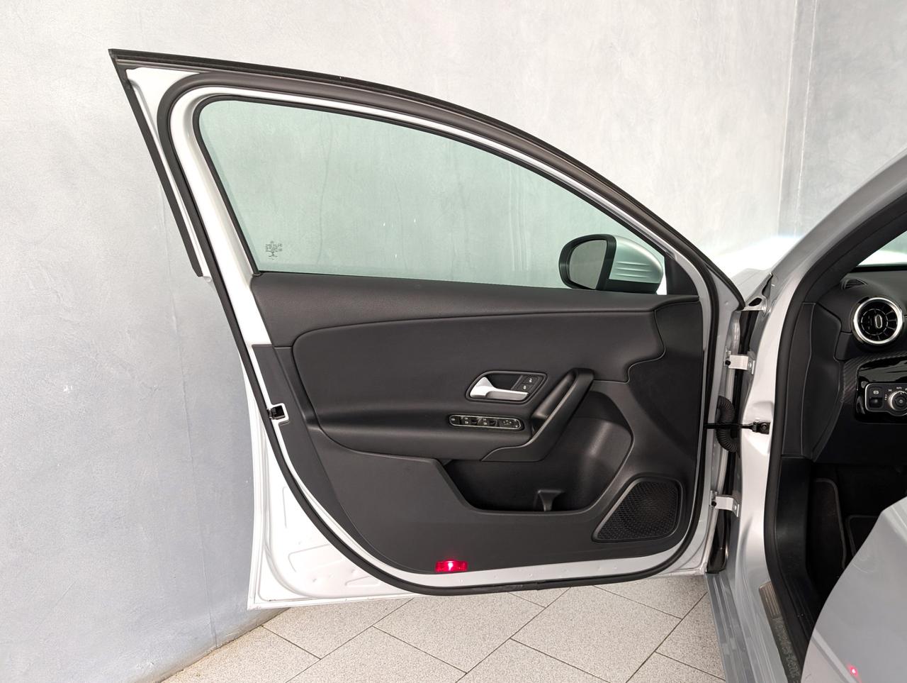 Mercedes-Benz 180 Automatic Style Line