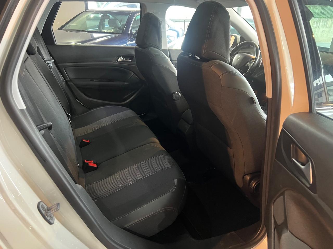 Peugeot 308 BlueHDi 130 S&S SW Business