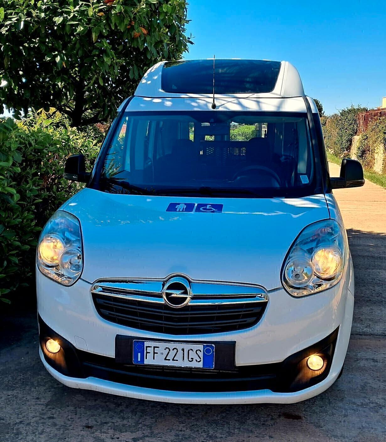 Fiat Doblo EURO 6 TETTO ALTO TRASPORTO DISABILI