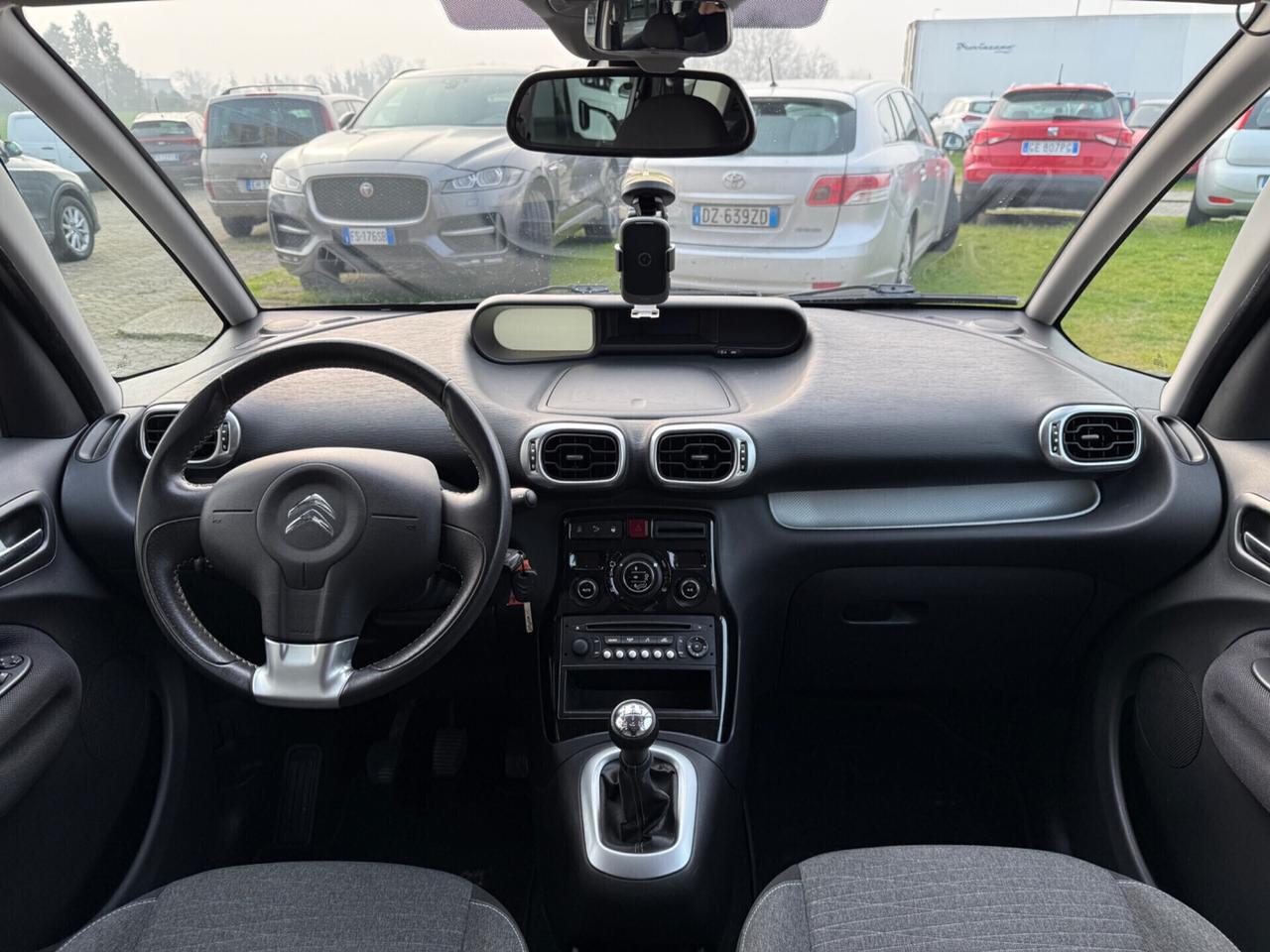 Citroen C3 Picasso 1.2 b.| CERCHI IN LEGA