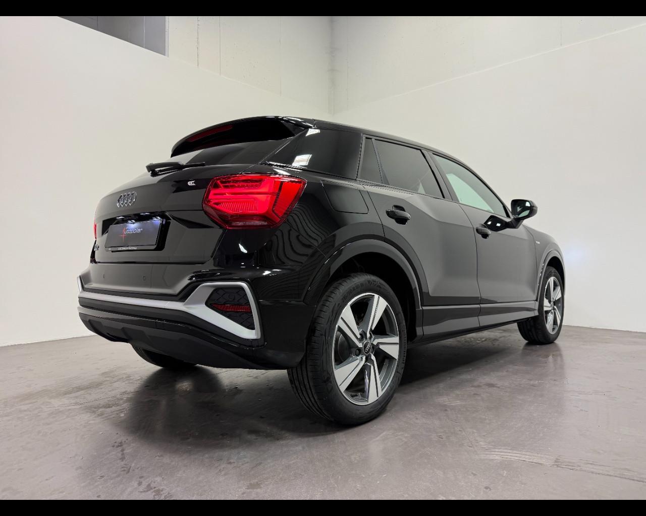 AUDI Q2 35 TDI S TRONIC S LINE