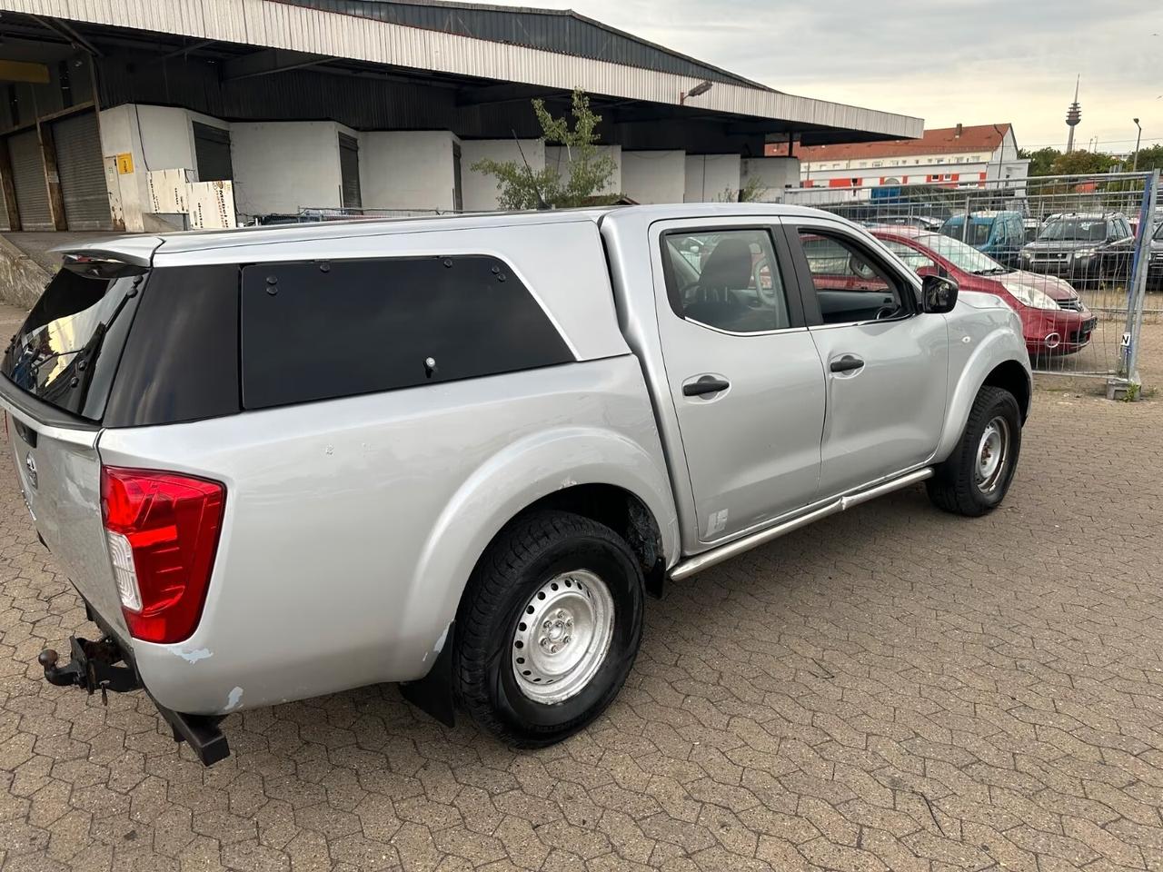 Nissan Navara 2.3 dCi 4WD Double Cab Acenta