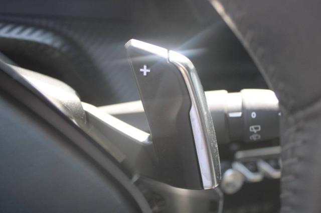 Peugeot 2008 1.2 Allure s&s 130cv Automatica con CarPlay