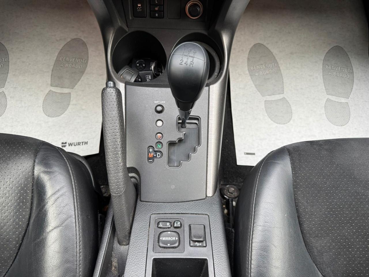 Toyota RAV 4 RAV4 Crossover 2.2 D-4D 150 CV Lounge