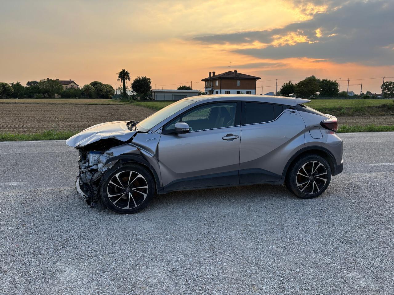 Toyota C-HR 1.8 HV Lounge