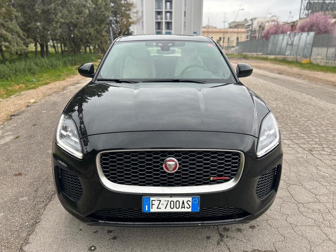 Jaguar E-Pace 2.0D 150 CV AWD aut. R-Dynamic HSE