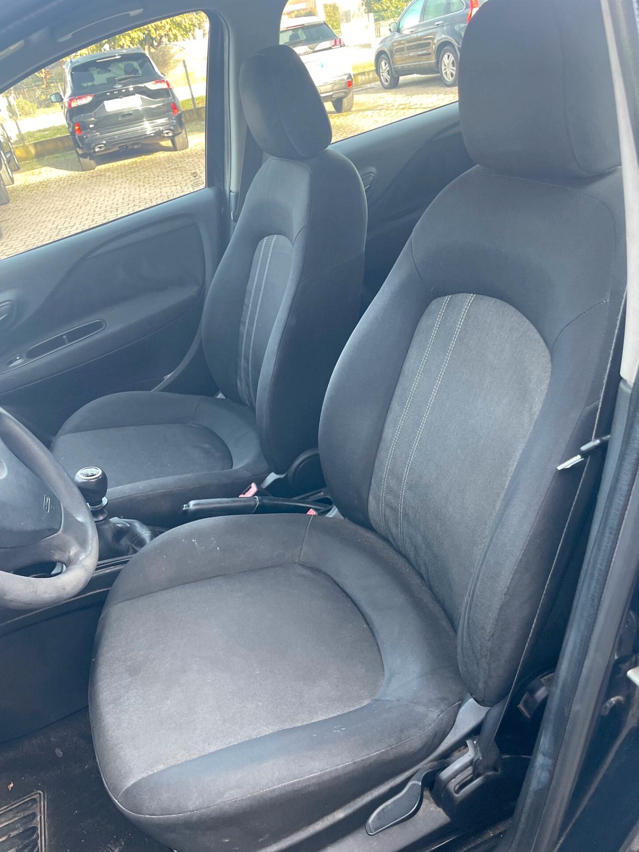 Fiat Punto 1.2 8V 5 porte Street