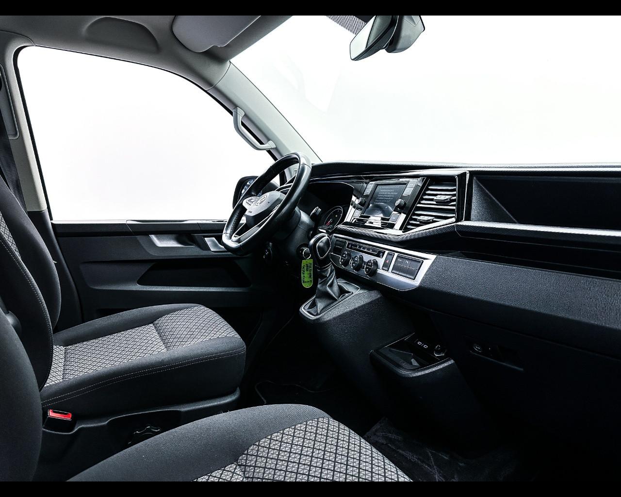 VOLKSWAGEN Multivan 6ª '15-'24 - Multivan 2.0 TDI 150CV Trendline