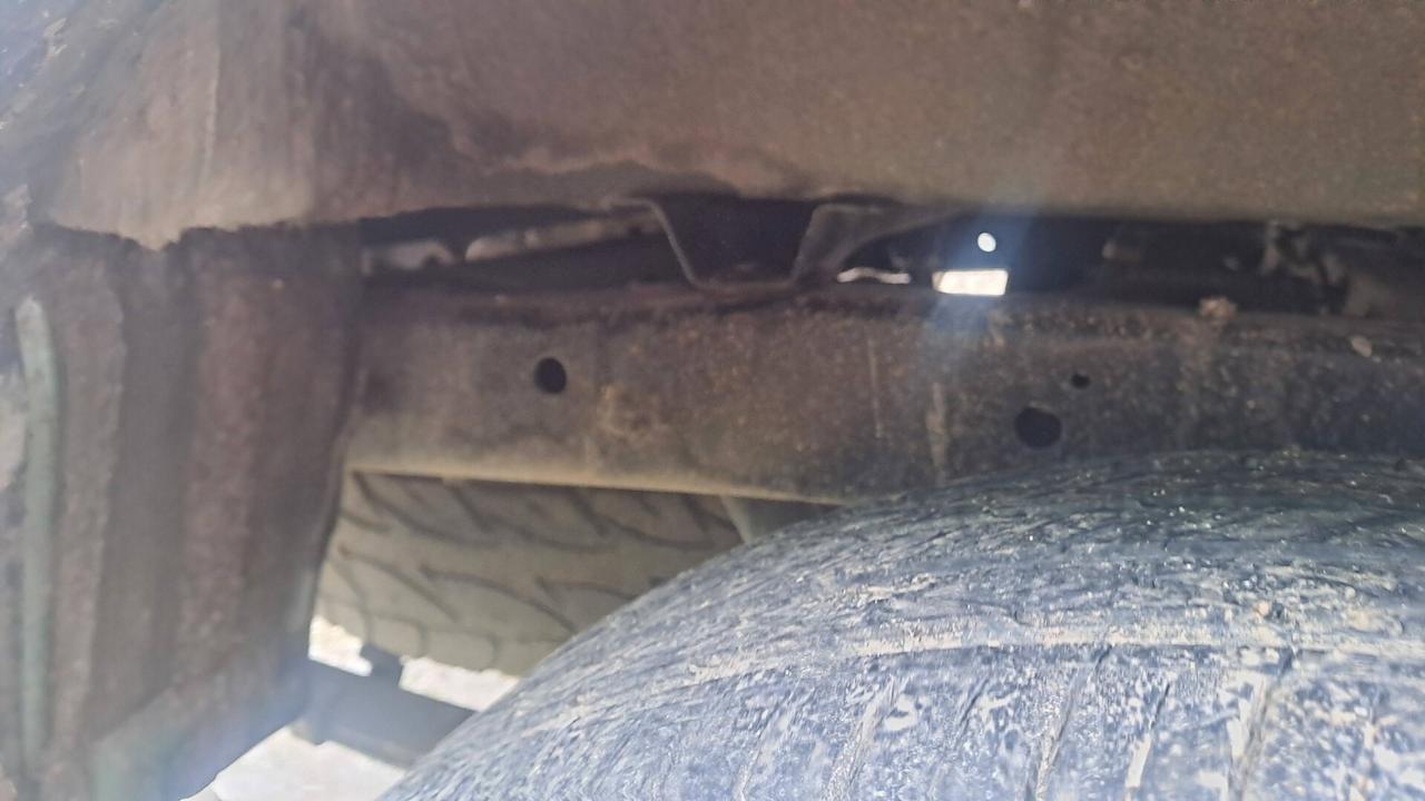 Nissan NAVARA Pick Up CABINASINGOLA