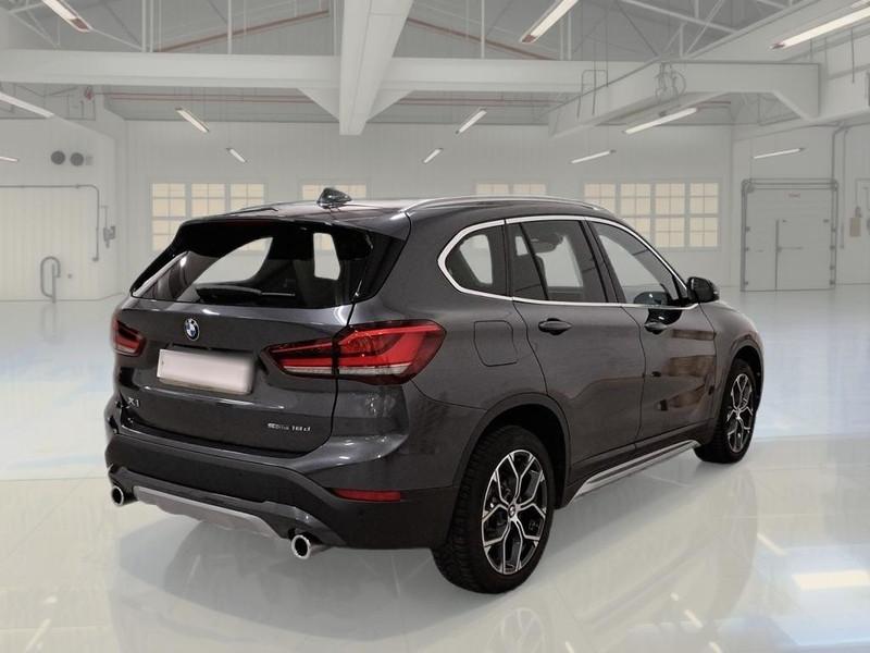 BMW X1 sDrive 18d XLine Autom.