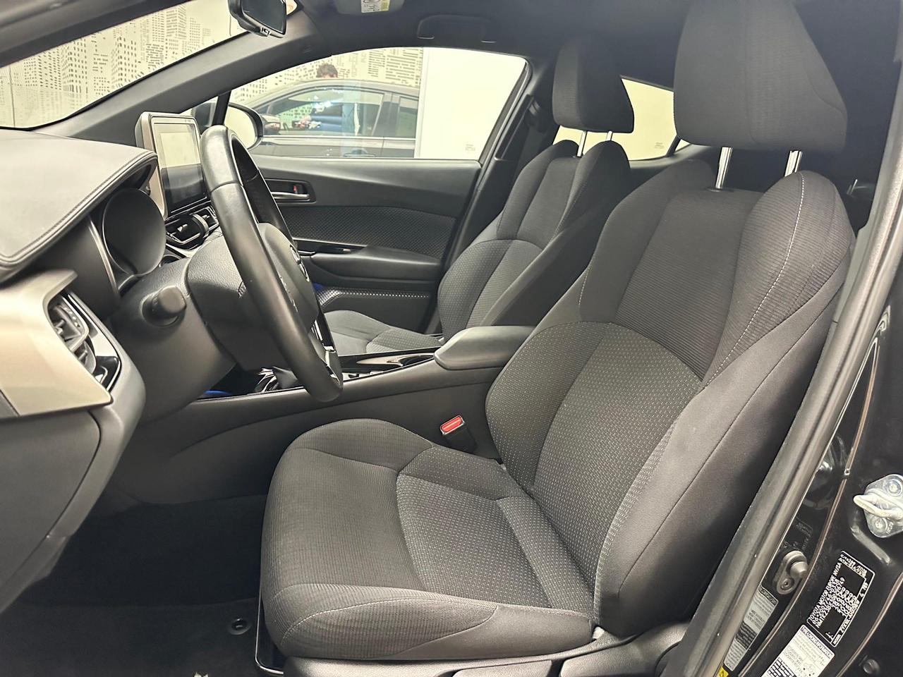 Toyota C-HR 1.8h Trend 2wd e-cvt