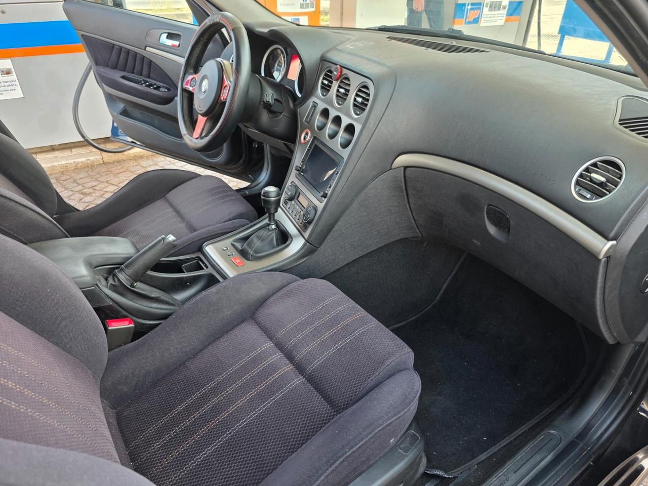 Alfa Romeo 159 1.9 JTDm Sportwagon con 223.000km