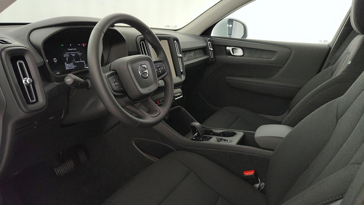 VOLVO XC40 2.0 b3 Essential auto