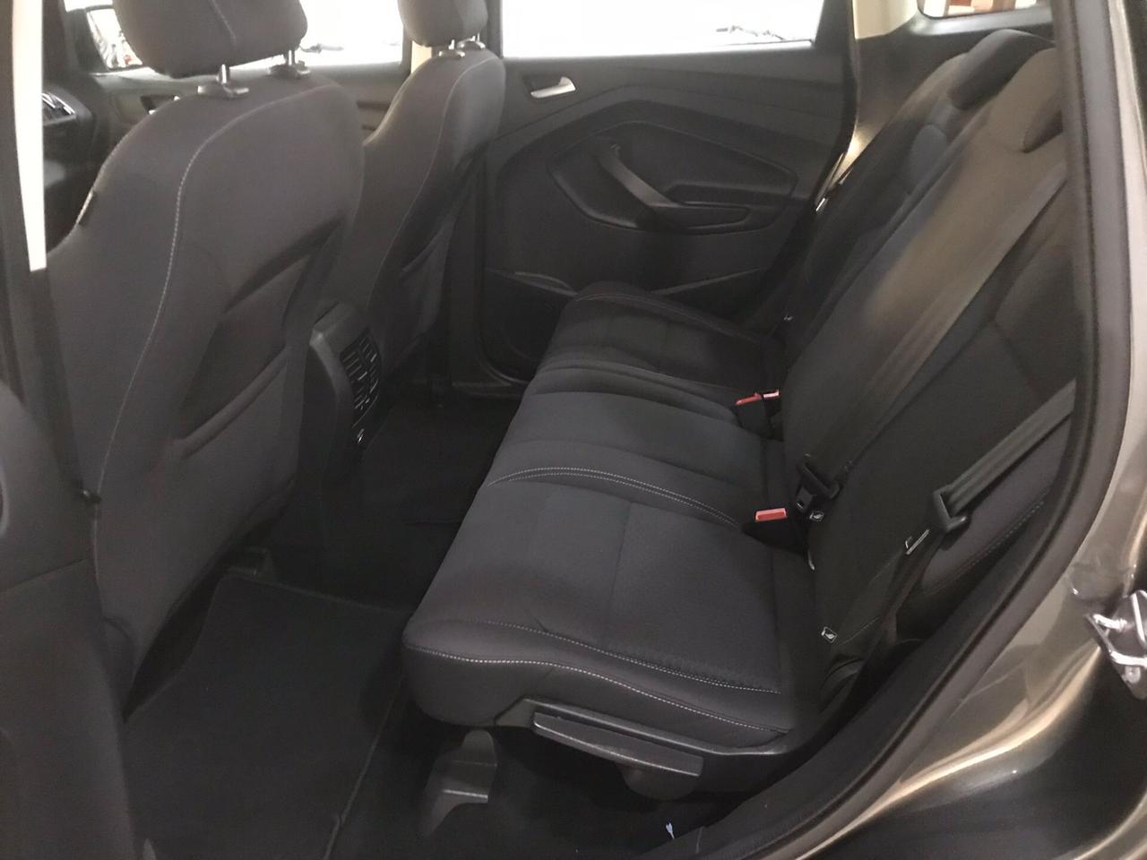 Ford Kuga 1.5 TDCI 120 CV S&S 2WD Business
