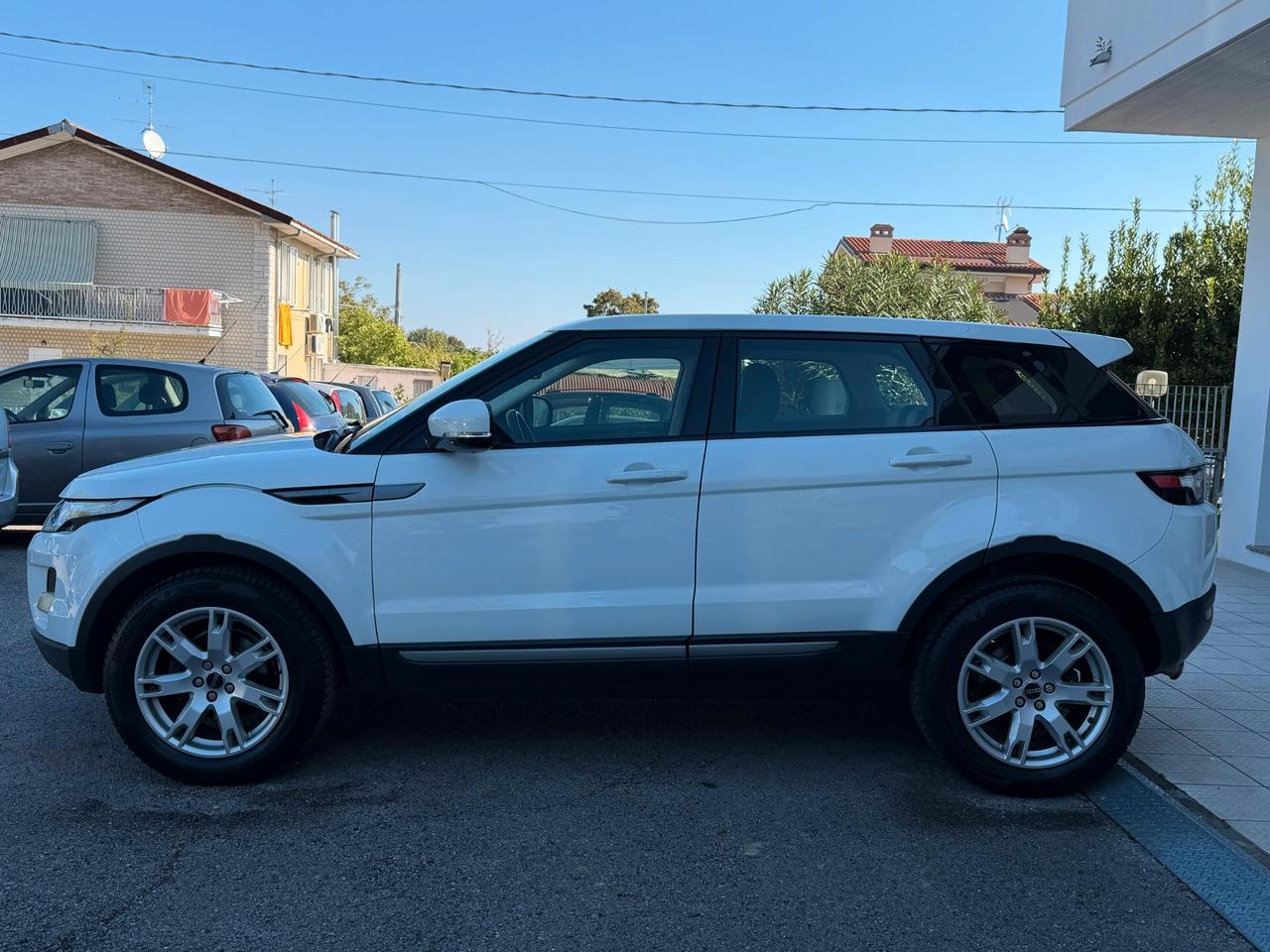 Land Rover Range Evoque 2.2 TD4 5p. Prestige
