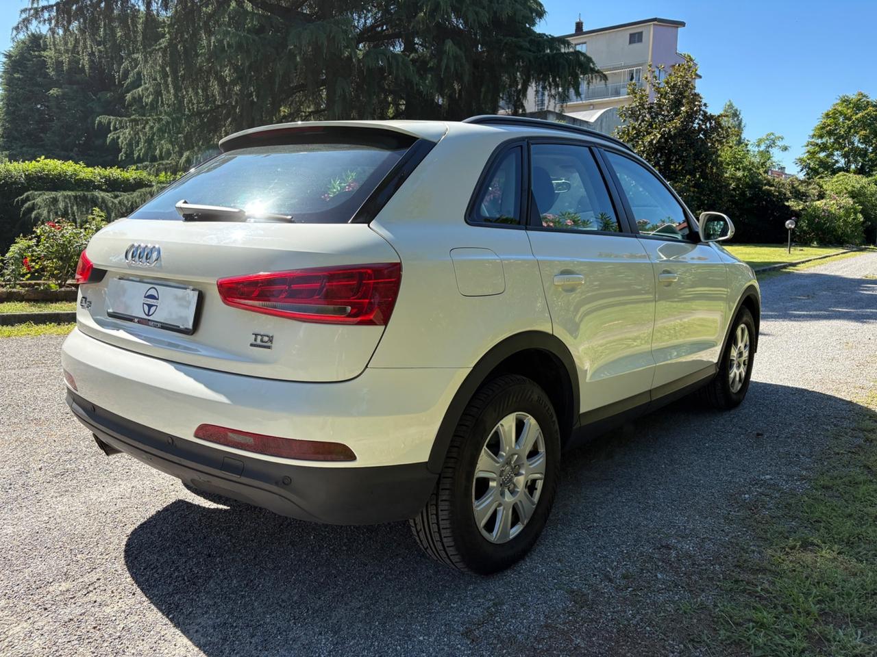 Audi Q3 2.0 TDI quattro S tronic Business