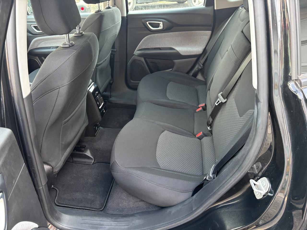 Jeep Compass 1.3 Turbo 130cv - 2WD -Unico Prop.