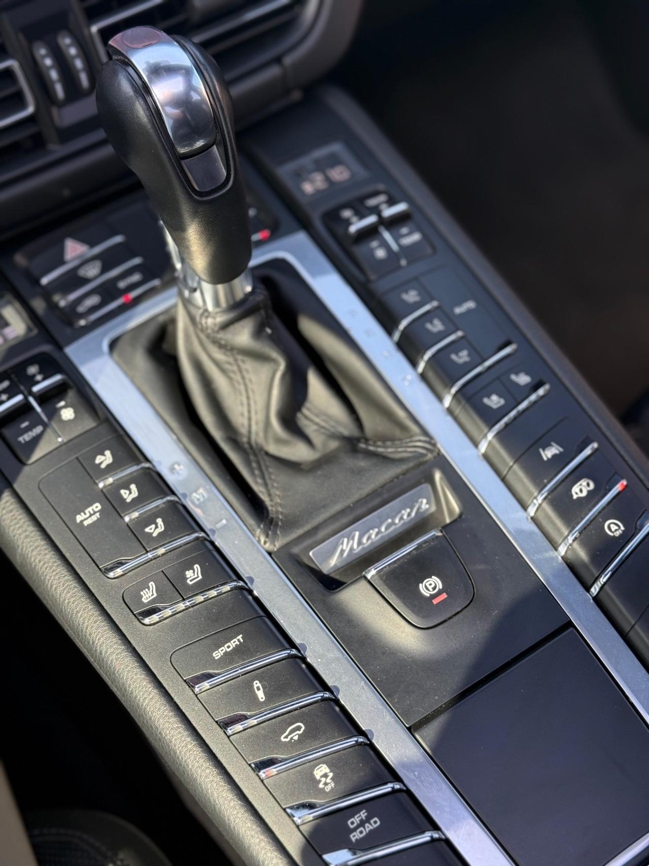 Porsche Macan 2.0 245cv pdk TETTO CERCHI 20”