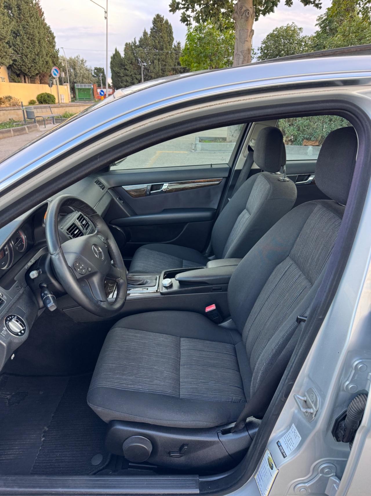 Mercedes-benz C 220 CDI CAMBIO AUTOMATICO/TETTO APRIBILE