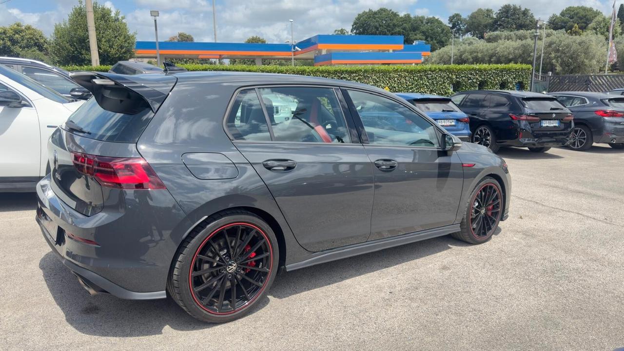 Volkswagen Golf GTI CLUBSPORT 2.0 TSI DSG/AKRAPOVIC/IQ LIGHT/