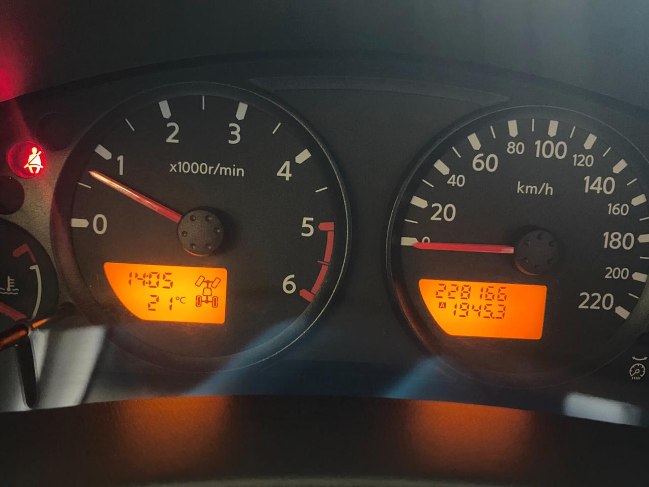 Nissan Navara 2.5 dCi 4 porte Double Cab LE awd