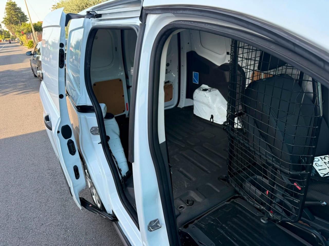 Ford Transit Courier 1.5 TDCI - 2023 - 107.000km - Superprezzo - Tutto incluso
