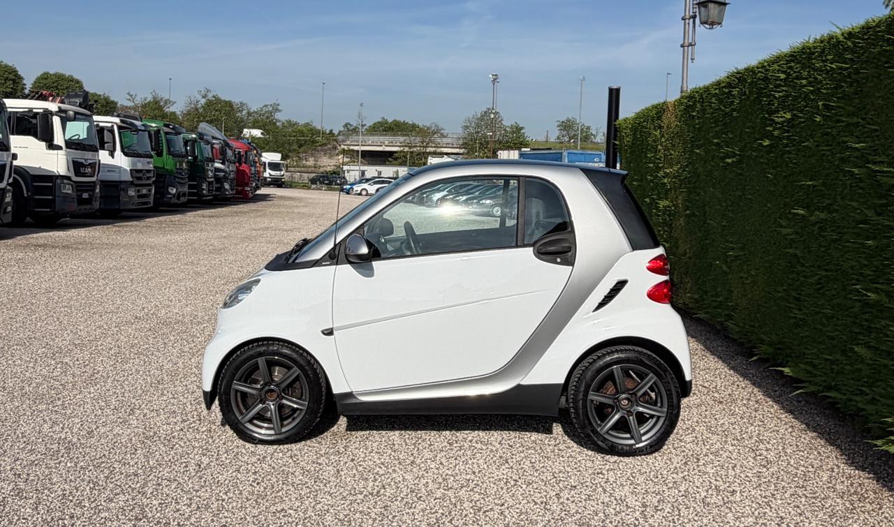 Smart ForTwo 1000 52 kW coupé passion