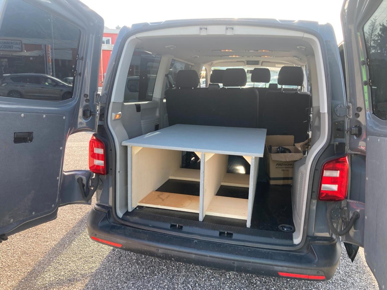 Volkswagen Transporter 2.0 TDI 150CV PL Kombi Business