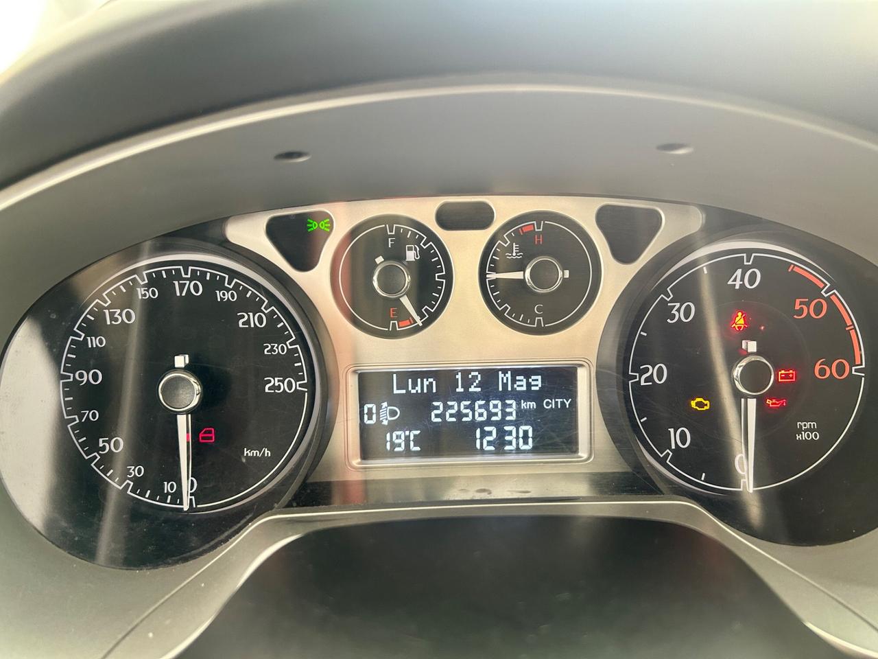 Lancia Delta 1.6 MJT DPF 105 CV Gold