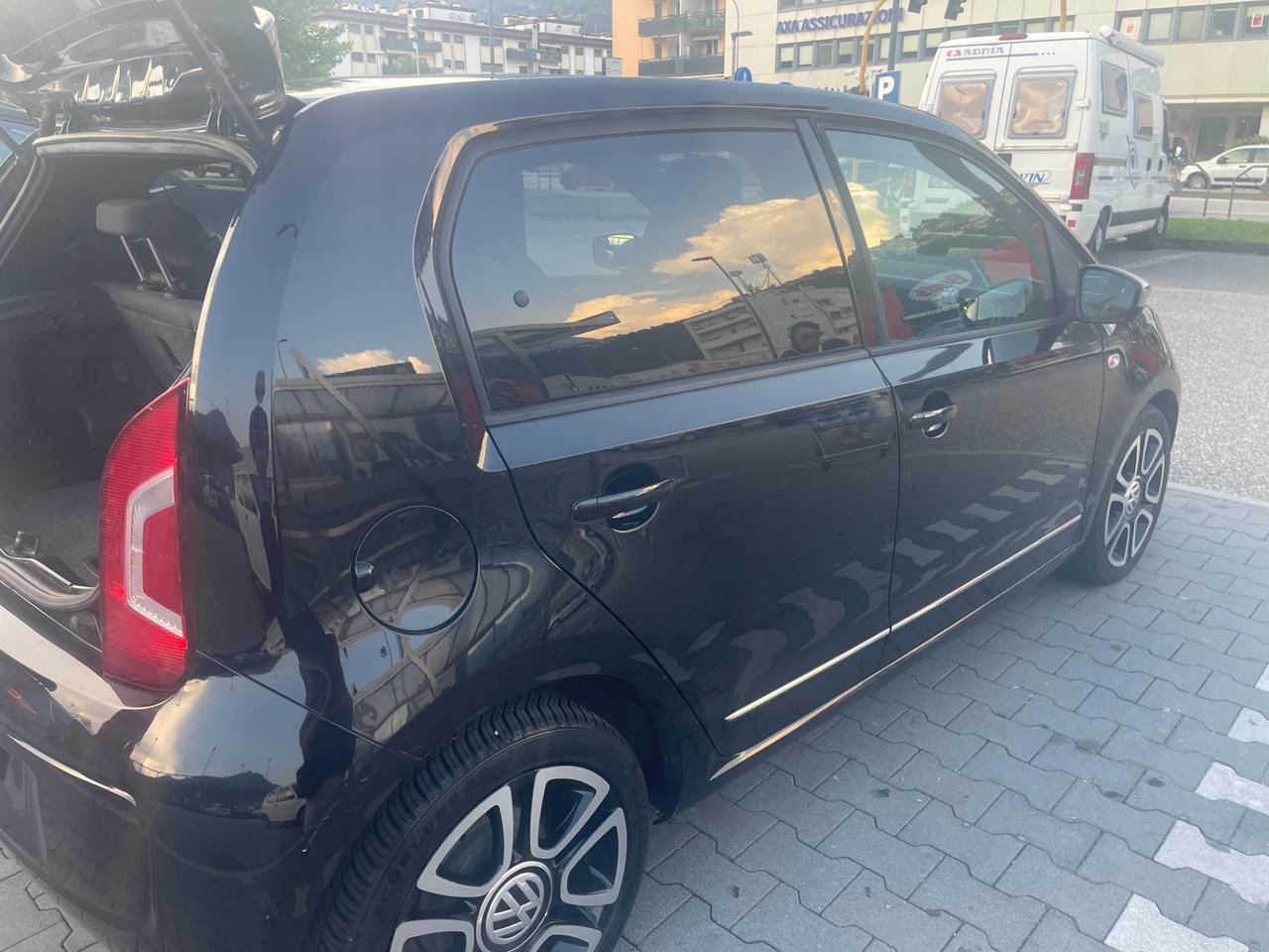 Volkswagen up! 1.0 75 CV 5p. high NEOPATENTATO