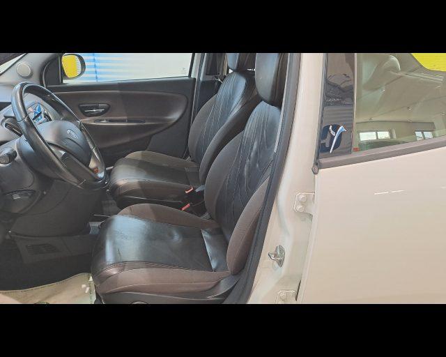 LANCIA Ypsilon 1.2 Platinum s&s 69cv
